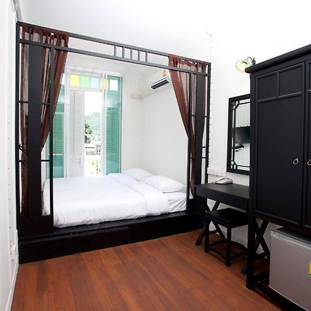 99 Oldtown Boutique Guesthouse Sha Extra Plus Phuket المظهر الخارجي الصورة