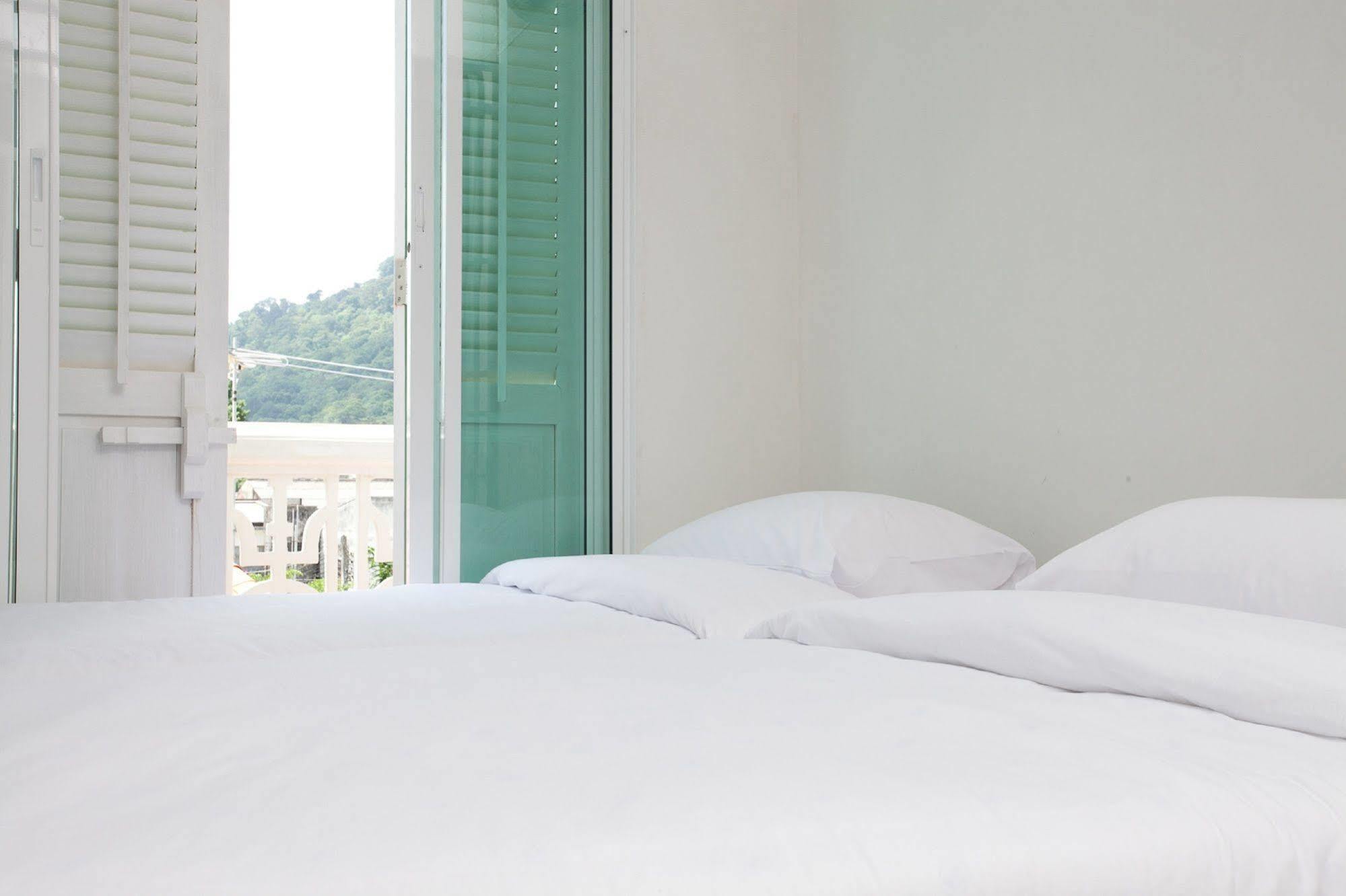 99 Oldtown Boutique Guesthouse Sha Extra Plus Phuket المظهر الخارجي الصورة